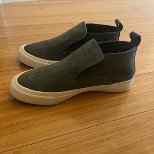 Seavees slip on shoes